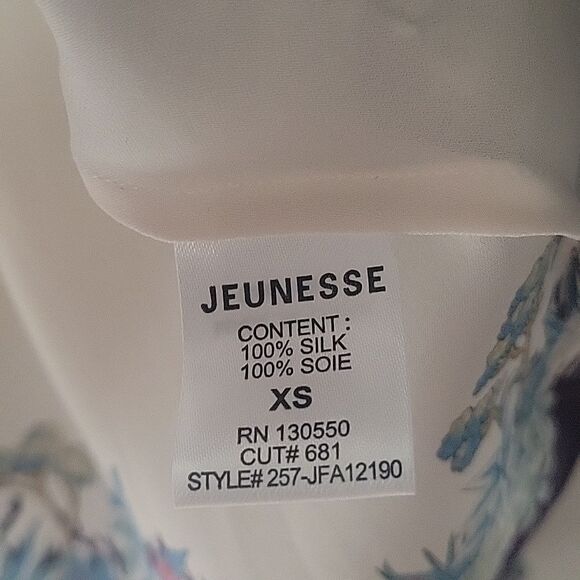 NWT Jeunesse XS Retro Printed Silk Button Front Top Blouse Modest Long Sleeve - Picture 10 of 16